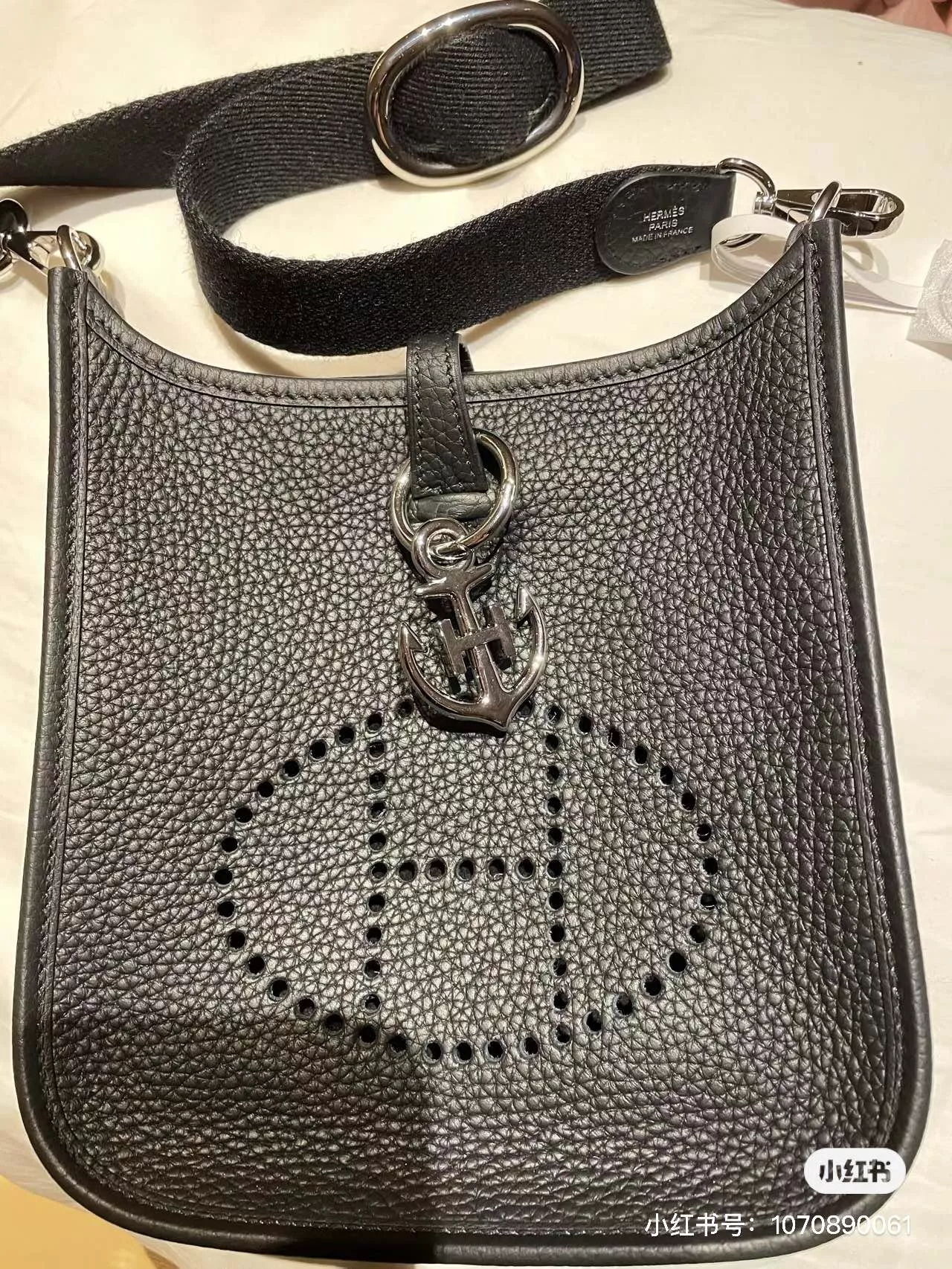 hermes key holder and boucle de sac s_12703374